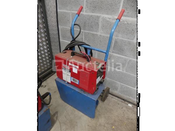 Grote foto lincoln elektrische invertec v 260s lasapparaat doe het zelf en verbouw ijzerwaren en bevestigingsmiddelen
