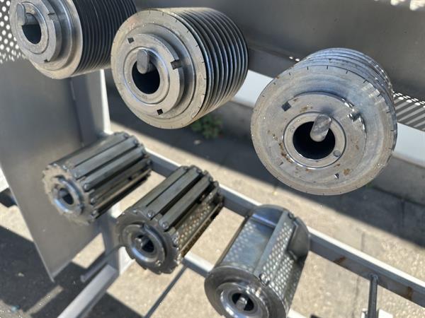 Grote foto kronen kuj v snijmachine agrarisch tuinbouw
