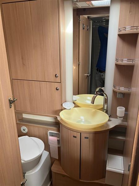 Grote foto burstner aviano i 729 camper integraal caravans en kamperen campers