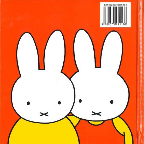 Grote foto nijntje gaat logeren dick bruna kinderboeken 69 boeken jeugd 13 jaar en ouder