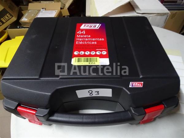 Grote foto tayg gereedschap opbergkoffer agrarisch oogstmachines