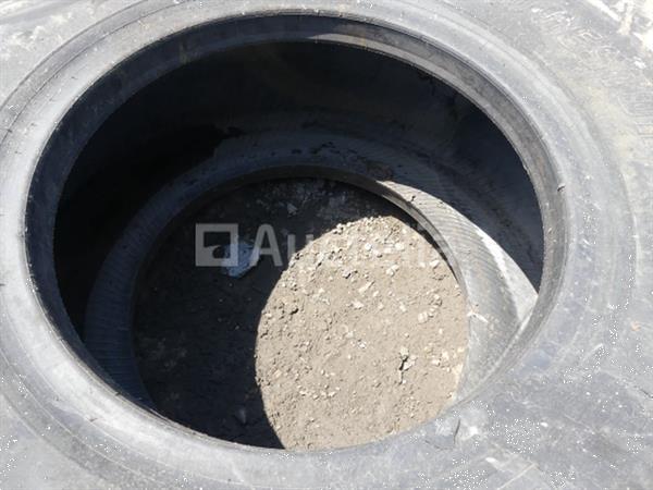 Grote foto bouwmachine band bridgestone 20.5 r 25 agrarisch wielen