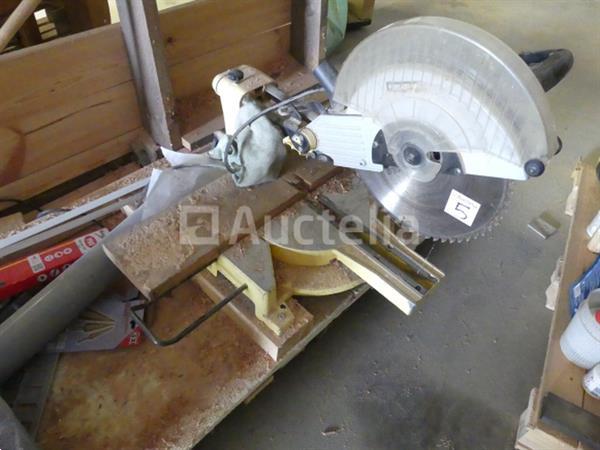 Grote foto powerplus x075 radiaalzaag doe het zelf en verbouw ijzerwaren en bevestigingsmiddelen