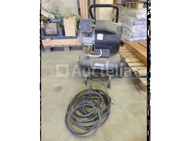 Grote foto aerfast ac25420 compressor voor de bouw doe het zelf en verbouw compressors
