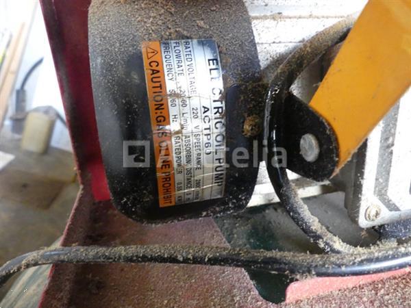 Grote foto dieseltank en actp 60 distributiepomp agrarisch algemeen