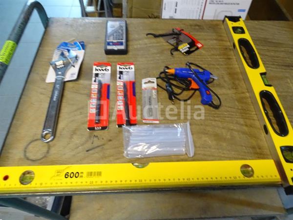 Grote foto 10 gereedschapsitems zie foto doe het zelf en verbouw gereedschappen en machines