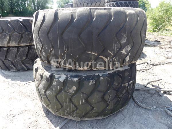 Grote foto 2 michelin 26.5 r 25 banden voor bouwmachines agrarisch wielen