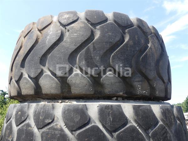 Grote foto 4 michelin 26.5 r 25 banden voor bouwmachines agrarisch wielen