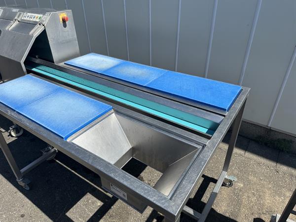 Grote foto kronen gs10 snijmachine met snijtafel van roestvrij staal agrarisch tuinbouw