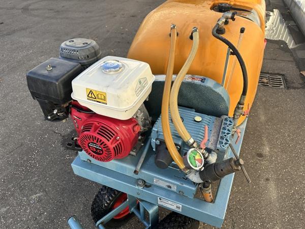 Grote foto empas 37 55 600b met haspel en honda motor agrarisch onkruidbestrijding