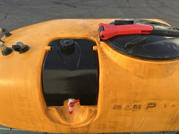 Grote foto empas 37 55 600b met haspel en honda motor agrarisch onkruidbestrijding