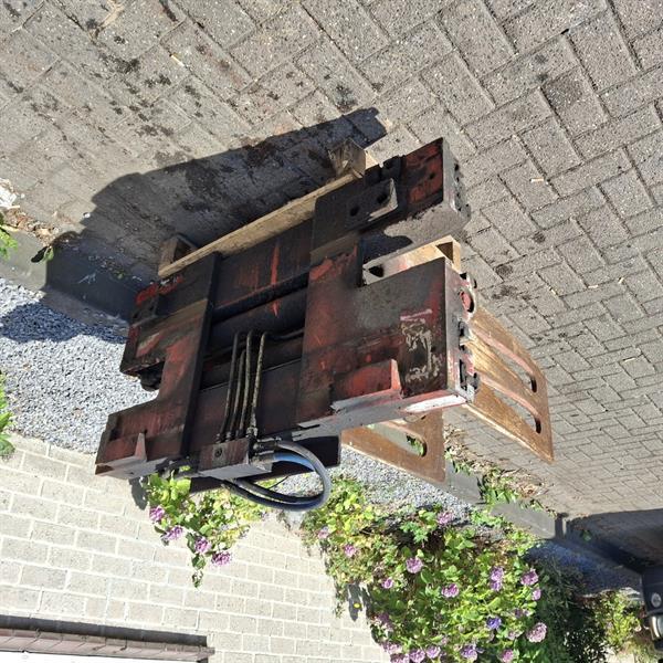 Grote foto balenklem papierklem aanbouwdeel heftruck agrarisch hooibouw