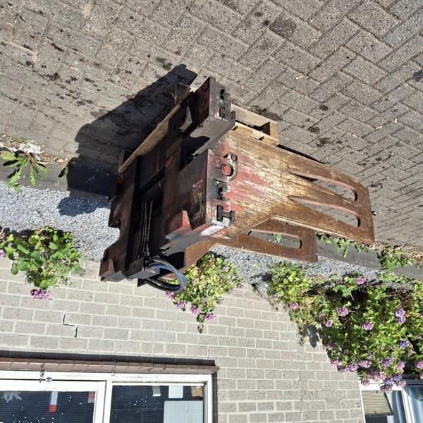 Grote foto balenklem papierklem aanbouwdeel heftruck agrarisch hooibouw