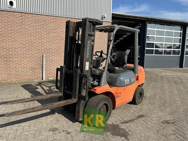 Grote foto toyota 02 7fdjf35 695462 agrarisch akkerbouw