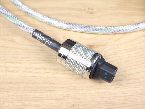 Grote foto nordost valhalla 2 reference highend audio power cable 2 0 metre audio tv en foto onderdelen en accessoires