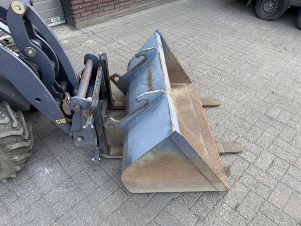 Grote foto eurotrac w11 minishovel kniklader bj 2019 agrarisch shovels