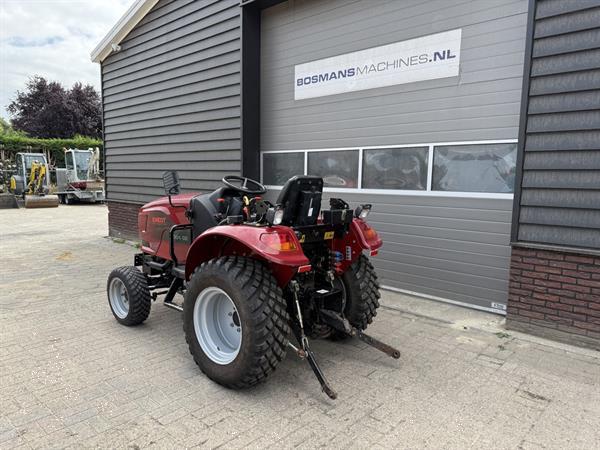 Grote foto knegt 304 g2 minitractor 4wd 30 pk agrarisch tractoren