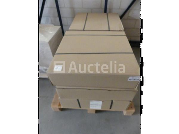Grote foto 6 kartonnen dozen met plastic tape groen doe het zelf en verbouw hefwerktuigen