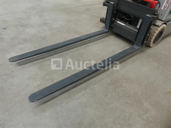 Grote foto nog steeds rx20 20 vorkheftruck agrarisch heftrucks