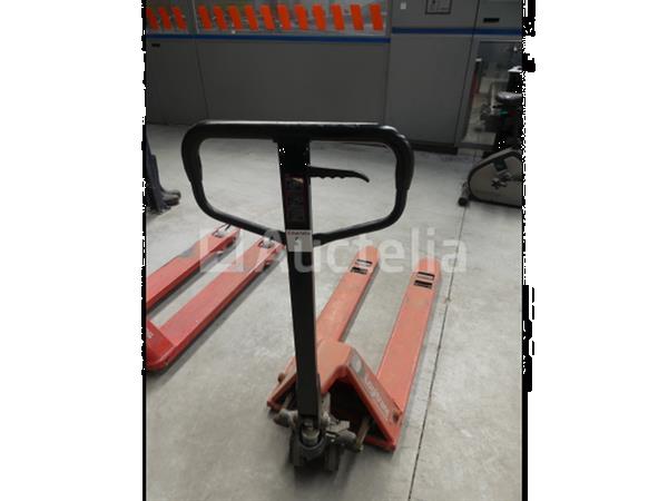 Grote foto logitrans bf handpallettruck doe het zelf en verbouw hefwerktuigen