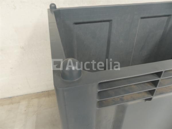 Grote foto 2 kunststof bakken op wielen doe het zelf en verbouw gereedschappen en machines