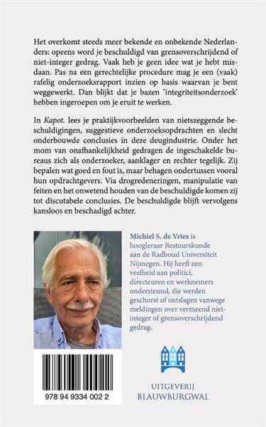 Grote foto kapot boeken politiek en maatschappij