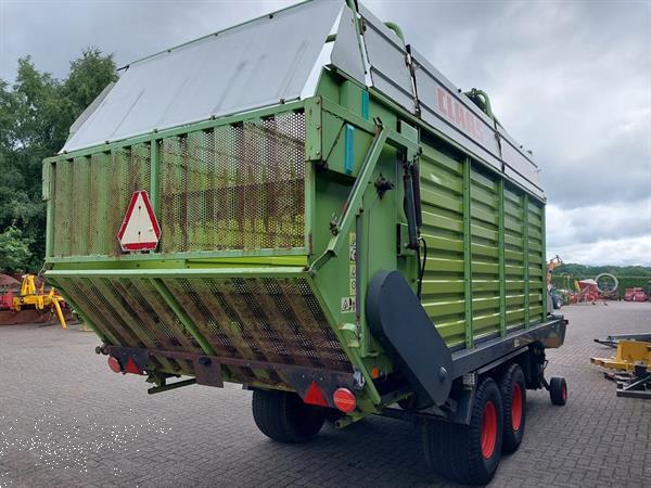 Grote foto claas quantum 4500 s opraapwagen met doseerwalsen agrarisch opraapwagens