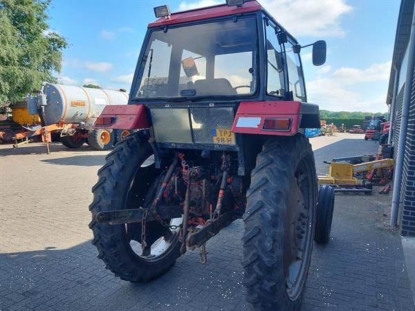 Grote foto case 1390 verhoogd 70 cm bodemvrijheid agrarisch tractoren