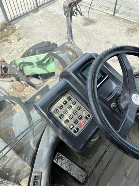 Grote foto o k l25.5 agrarisch shovels