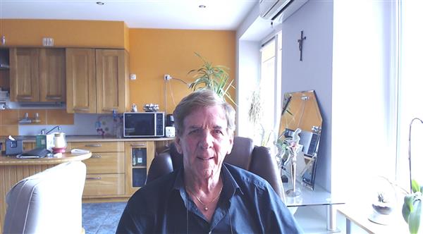 Grote foto eerlijkheid duurt het langst contacten en berichten man zoekt vrouw