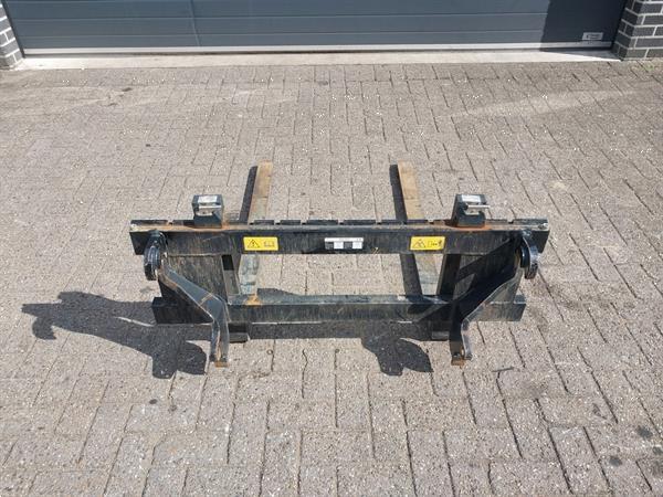 Grote foto graniet palletvork 2000 kg met euro snelwissel agrarisch algemeen