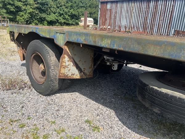 Grote foto platte wagen agrarisch aanhangwagens