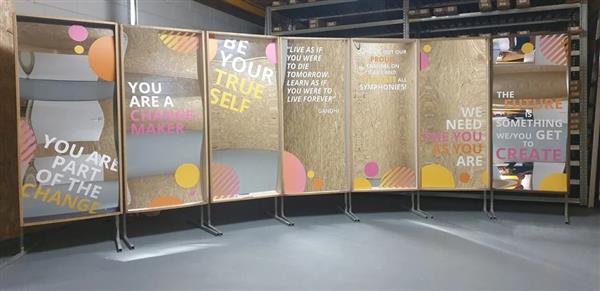 Grote foto lachspiegels met motiverende teksten hobby en vrije tijd feestartikelen verhuur