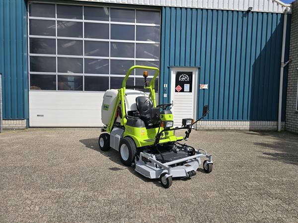 Grote foto grillo fd900 tuin en terras zitmaaiers