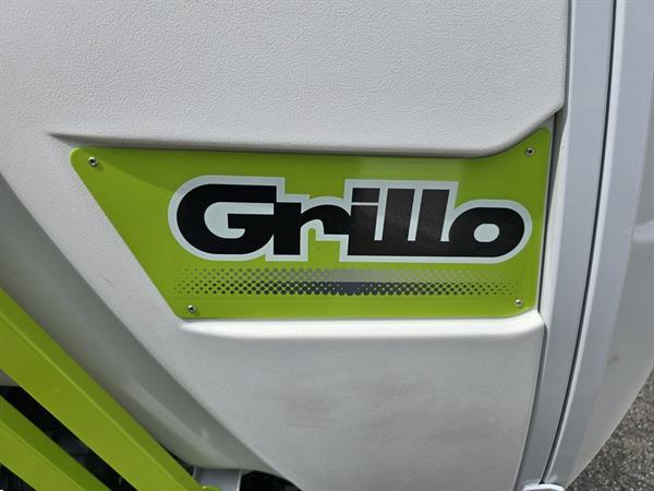 Grote foto grillo fd900 tuin en terras zitmaaiers