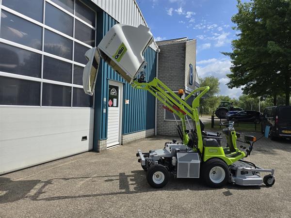Grote foto grillo fd900 tuin en terras zitmaaiers