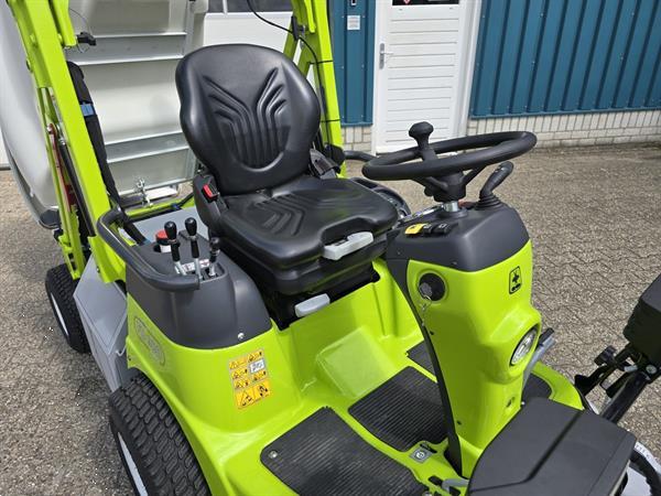 Grote foto grillo fd900 tuin en terras zitmaaiers