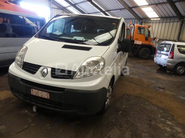 Grote foto ref vyr592 renault traffic minibus bestelwagen caravans en kamperen camper