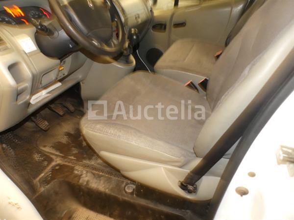 Grote foto ref vyr592 renault traffic minibus bestelwagen caravans en kamperen camper