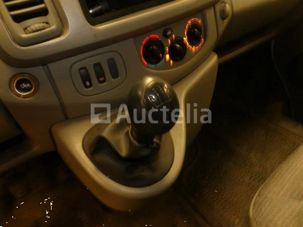 Grote foto ref vyr592 renault traffic minibus bestelwagen caravans en kamperen camper