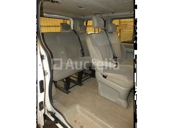 Grote foto ref 1axy317 opel vivaro minibus 2004 112.996 km caravans en kamperen camper