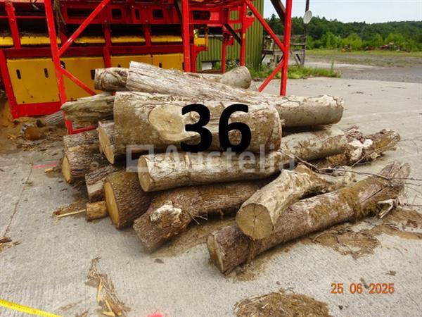 Grote foto 1 set van 20 boomstammen 2m20 lang diam. 40cm de 4 stuks op de machine doe het zelf en verbouw ijzerwaren en bevestigingsmiddelen