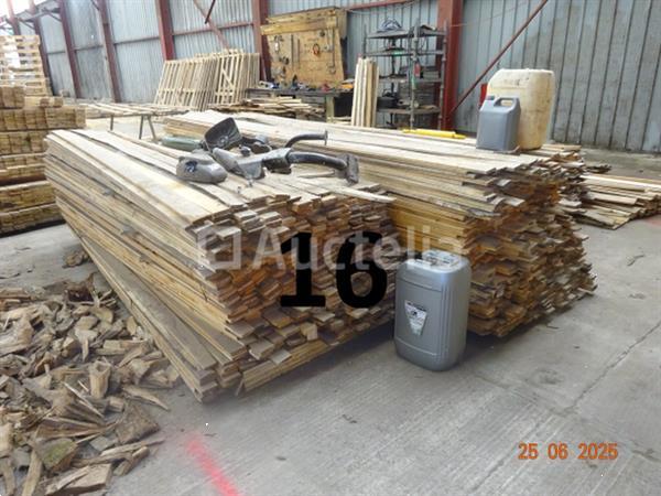 Grote foto 3 pallets planken van 1m20 7cm 2 2 5 1 set planken van 2m60 7cm 2 2 5 doe het zelf en verbouw ijzerwaren en bevestigingsmiddelen