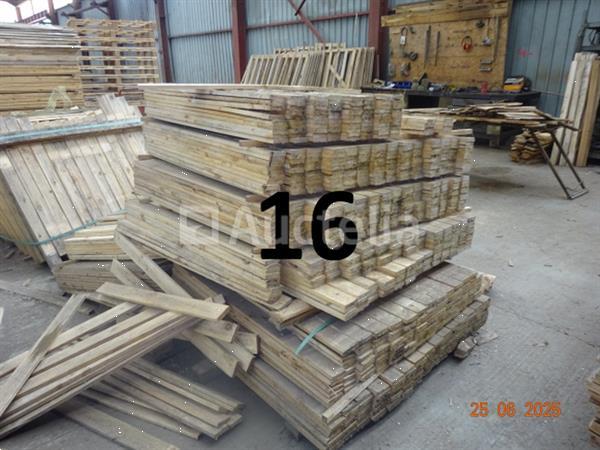 Grote foto 3 pallets planken van 1m20 7cm 2 2 5 1 set planken van 2m60 7cm 2 2 5 doe het zelf en verbouw ijzerwaren en bevestigingsmiddelen