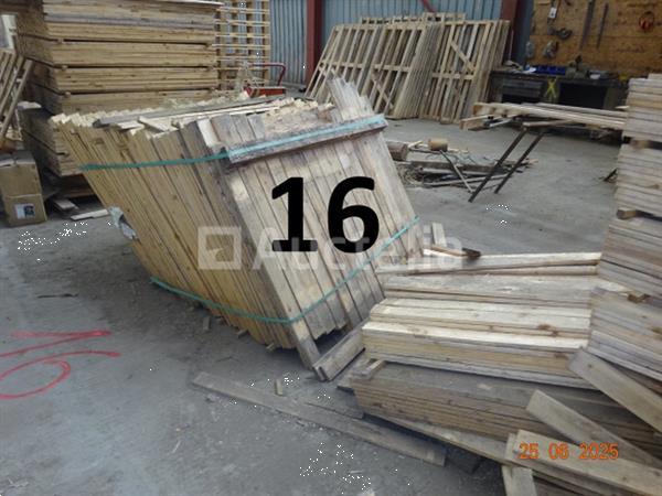 Grote foto 3 pallets planken van 1m20 7cm 2 2 5 1 set planken van 2m60 7cm 2 2 5 doe het zelf en verbouw ijzerwaren en bevestigingsmiddelen