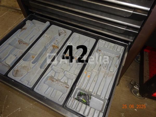 Grote foto 1 zwarte force trolley met lades en inhoud doe het zelf en verbouw ijzerwaren en bevestigingsmiddelen