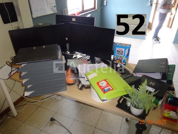 Grote foto het gehele kantoor inclusief 1 thomson tafelkoelkast 1 voedselverwarmer 1 directiestoel 1 bureau doe het zelf en verbouw ijzerwaren en bevestigingsmiddelen