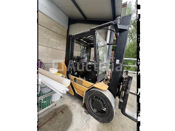 Grote foto 8t vorkheftruck agrarisch heftrucks