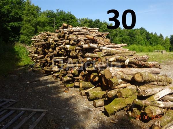 Grote foto 1 voorraad hout over een lengte van 11m bij een hoogte van 2m50 doe het zelf en verbouw ijzerwaren en bevestigingsmiddelen