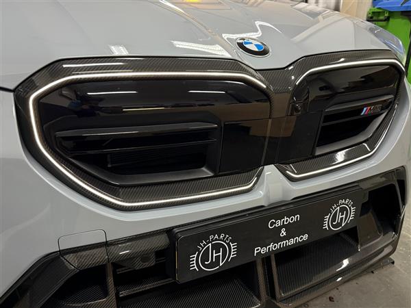Grote foto dit betreft een bmw g90 g99 m5 carbon grill nieren auto onderdelen tuning en styling